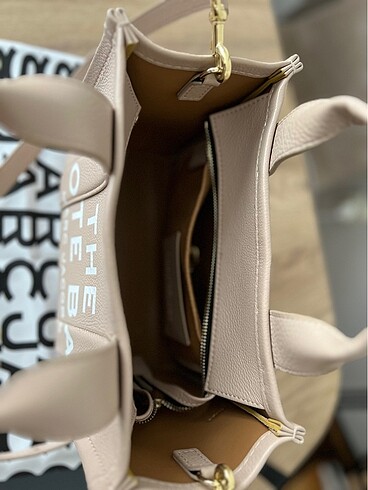 Beden ten rengi Renk Marc jacobs Tote çanta