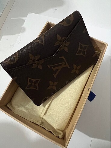 Louis Vuitton Cüzdan