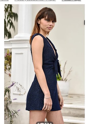 Siyah Drapeli Mini V Yakalı tulum - Görsel 7