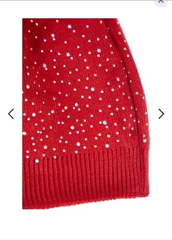 Kırmızı Parlak Kürklü Kadın Bere - Görsel 4