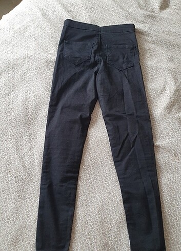 26 Beden siyah Renk Addax yüksek bel siyah pantalon.dar paça.likralı toparlyacı. yen
