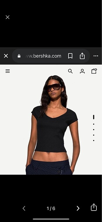 Bershka Kısa kollu V yaka t-shirt uzunluk 53 cm iki kolaltı mesa