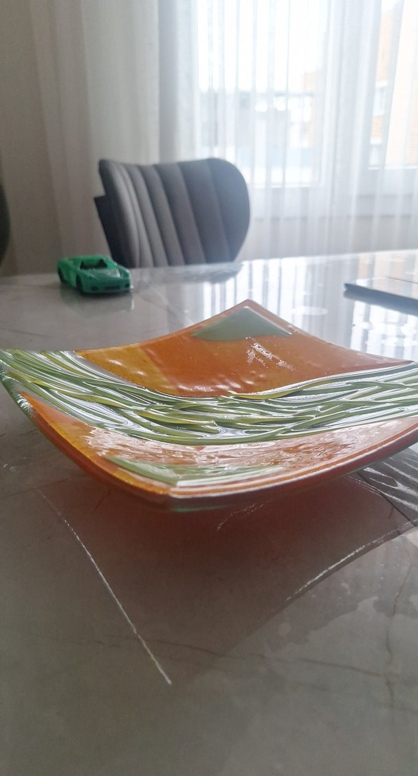 Soyut Desenli Yeşil Renkli Modern Tabak - Görsel 3