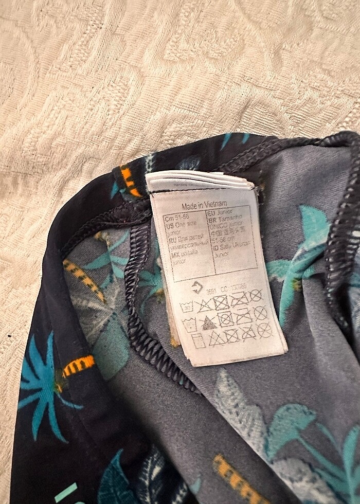 Mayo şort ve bone - Görsel 4