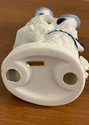 Dantel Detaylı Beyaz Figürin - Görsel 3