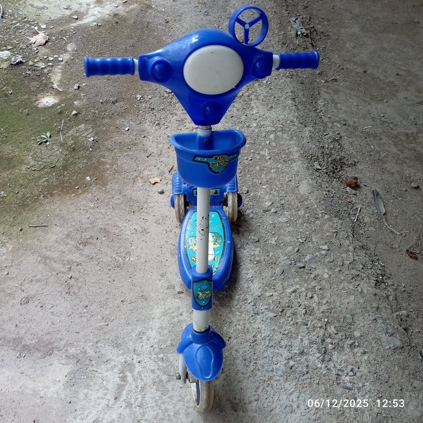 Renkli Mavi Çocuk Scooterı - Görsel 2