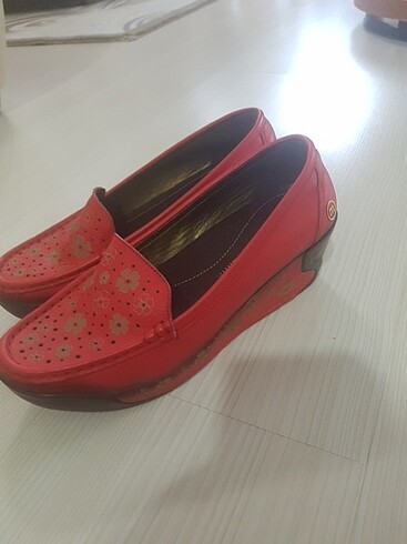 Mammamia kırmızı dolgu topuklu ayakkabı