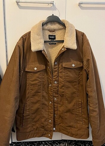 Pull Bear mont