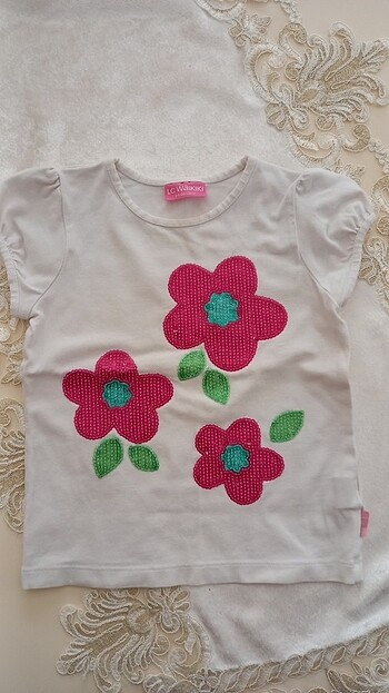 Lcw tshirt 