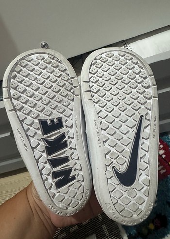25 Beden Nike spor ayakkabı