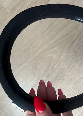 Miu Miu logolu taç - Görsel 10