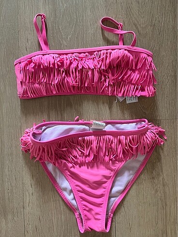 Harika pembe bikini