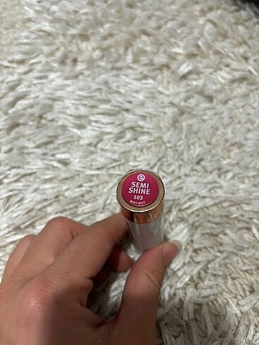  Beden Essence Semi Shine Ruj