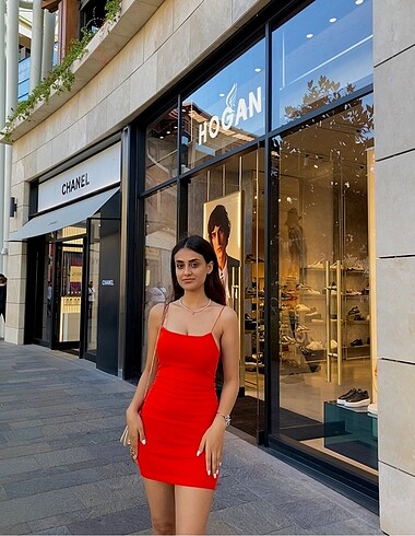 Zara Kırmızı elbise