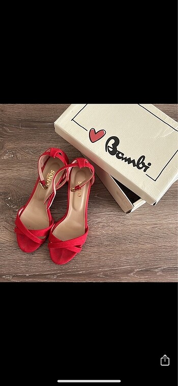 SOHO sandalet nar çiçeği 39