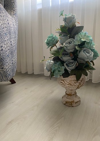 Çiçek Mavi Gri Çiçekli Dekoratif Vazo