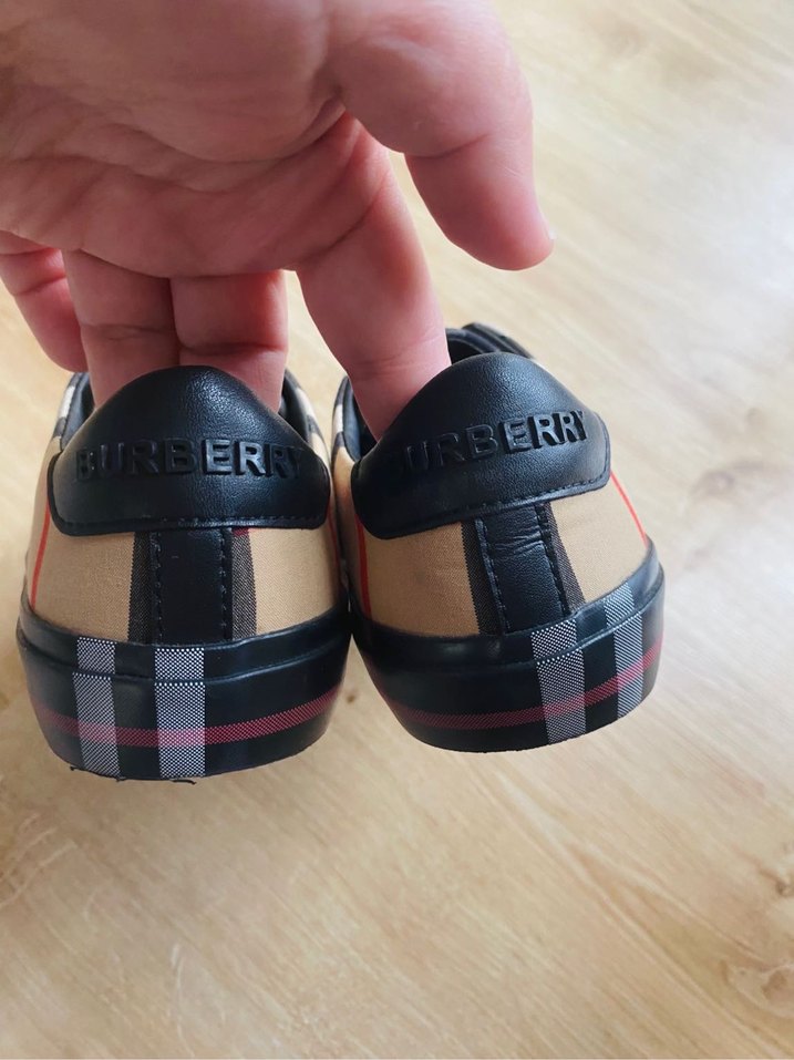 Orjinal Burberry Çocuk Ayakkabı - Görsel 4