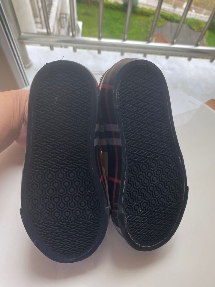 Orjinal Burberry Çocuk Ayakkabı - Görsel 3