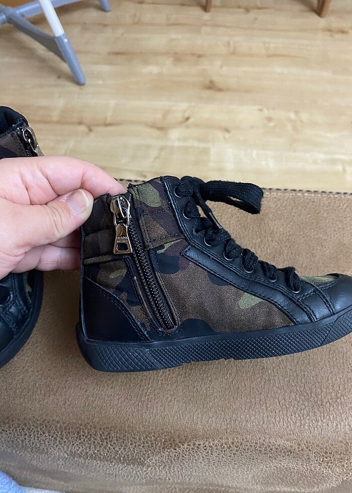 Prada çocuk bot - Görsel 3