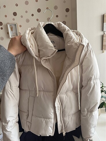 SU VE RÜZGAR GEÇİRMEZ ŞİŞME MONT ZARA