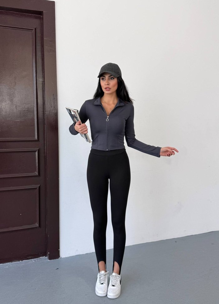 PARMAK GEÇMELİ SWEATSHİRT  - Görsel 2