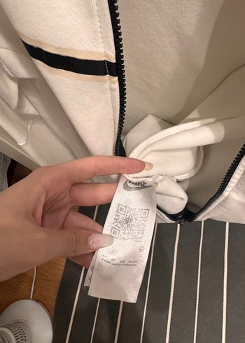 m Beden beyaz Renk Beyaz nike tech fleece