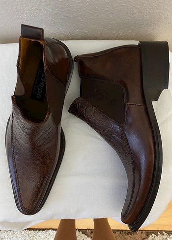 Kahverengi Yılan Desenli Deri Erkek Bot - Görsel 3