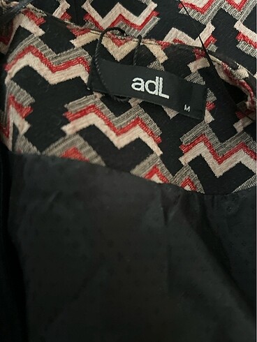 m Beden Adl marka blazer
