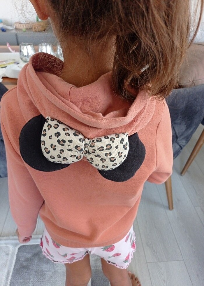 H&M kapüşonlu swet - Görsel 2