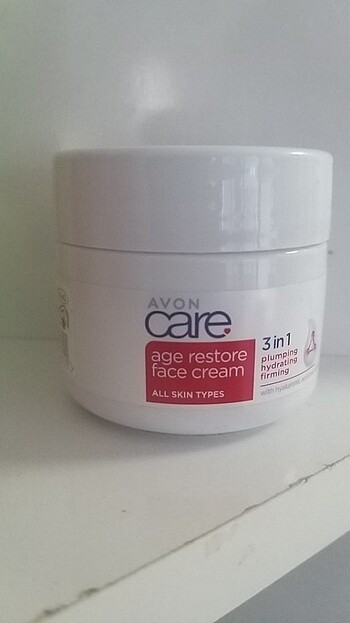 AVON care 3in 1 arada krem