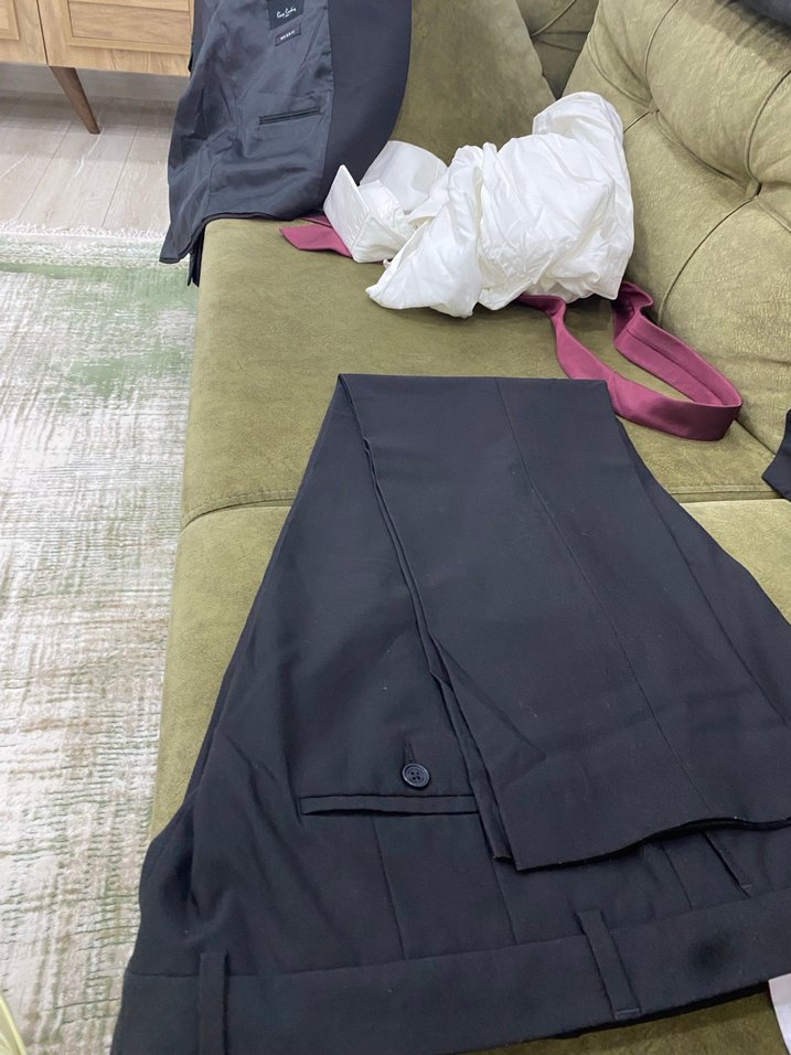 Erkek Siyah Düğmeli Uzun Kollu Takım Elbise - Görsel 2