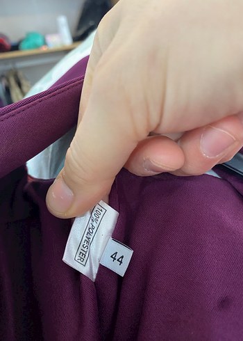 Mor V Yaka İşlemeli Uzun Abiye Elbise - Görsel 4