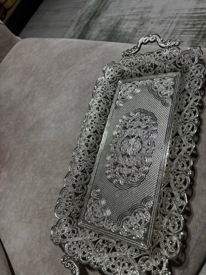 Parlak Gri Dekoratif Metal Tepsi - Görsel 2