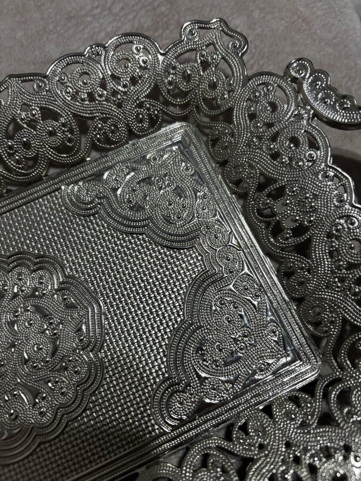 Parlak Gri Dekoratif Metal Tepsi - Görsel 4