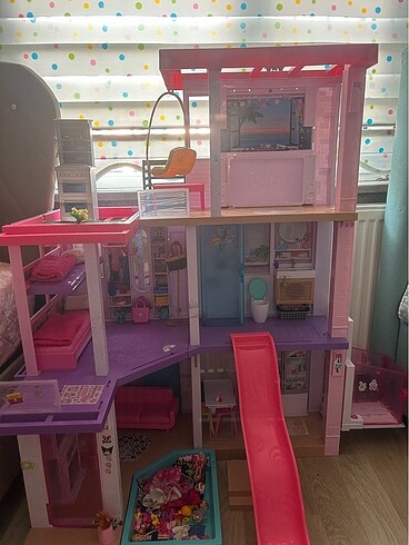 Barbie Barbie evi