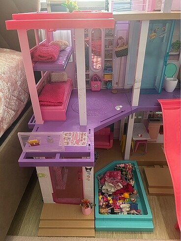 Beden Barbie evi