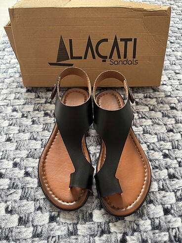 Alaçatı stil parmak arası sandalet