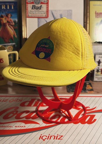 LC Waikiki Sari Absolut Trucker Sapka