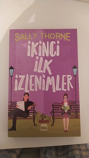 İKİNCİ İLK İZLENİMLER, Kitap