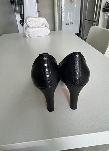 POLARİS MARKA STiLETTO AYAKKABI