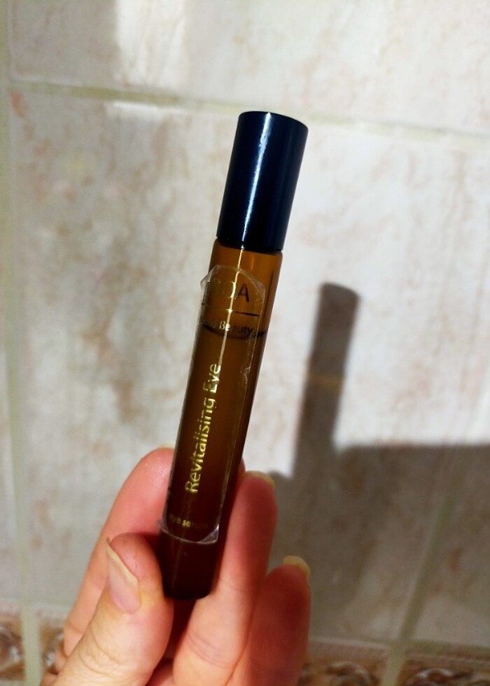 YAŞLANMA KARŞITI GÖZ ÇEVRESİ SERUMU  - Görsel 2