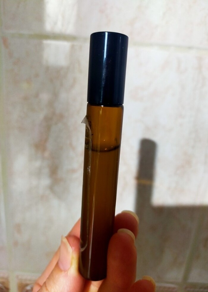 YAŞLANMA KARŞITI GÖZ ÇEVRESİ SERUMU  - Görsel 5