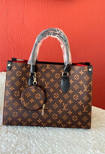 Louis Vuitton Louıs