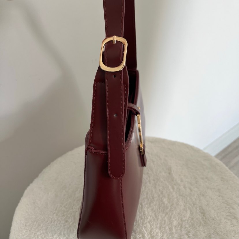 Bordo Deri Kemerli Kadın Çanta - Görsel 4