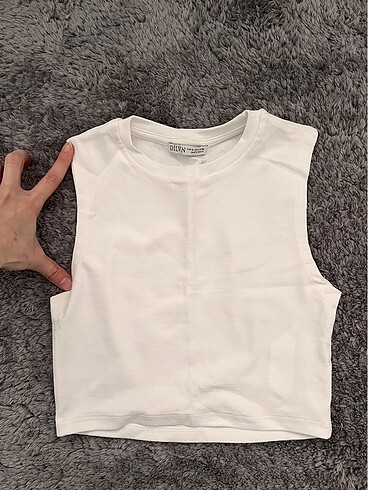 s Beden dilvin crop