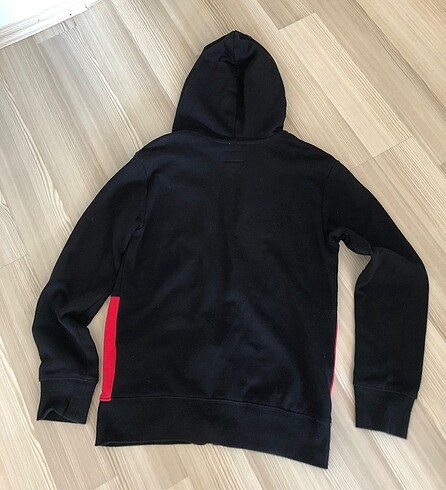 10 Yaş Beden siyah Renk Orijinal Nike Jordan hırka