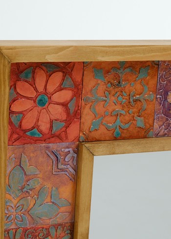 Renkli Desenli Çerçeveli Ayna - Görsel 2