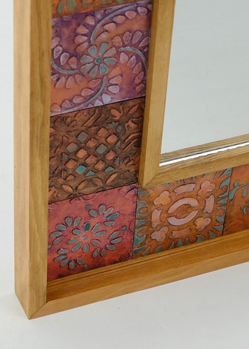 Renkli Desenli Çerçeveli Ayna - Görsel 3
