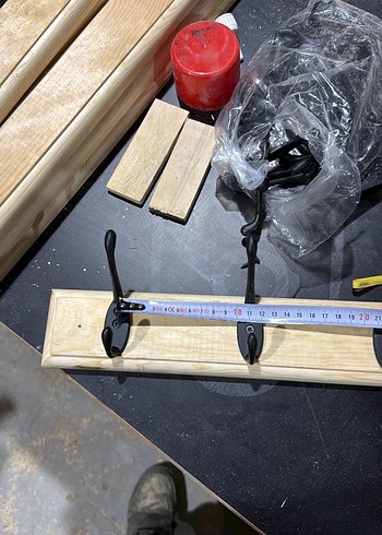 Koyu Kahverengi Ahşap Duvar Askısı - Görsel 3