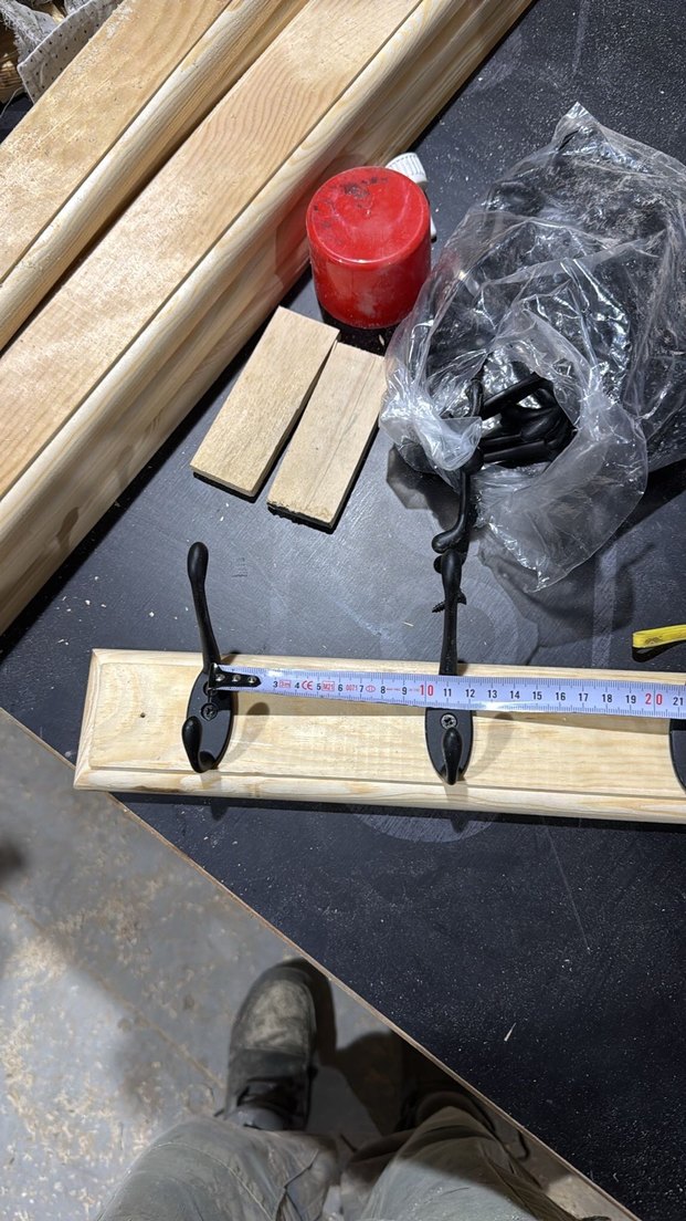 Koyu Kahverengi Ahşap Duvar Askısı - Görsel 3